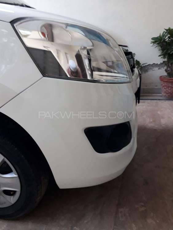 Suzuki Wagon R 2017 for Sale in Lahore Suzuki Wagon R 2017 for Sale in Lahore Image-7