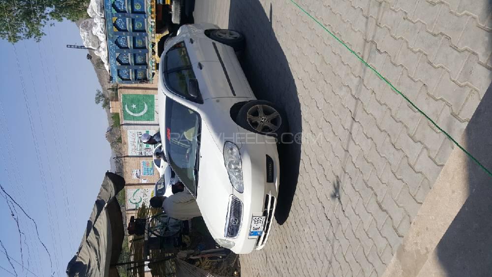 Toyota Corolla 2004 for Sale in Peshawar Image-1
