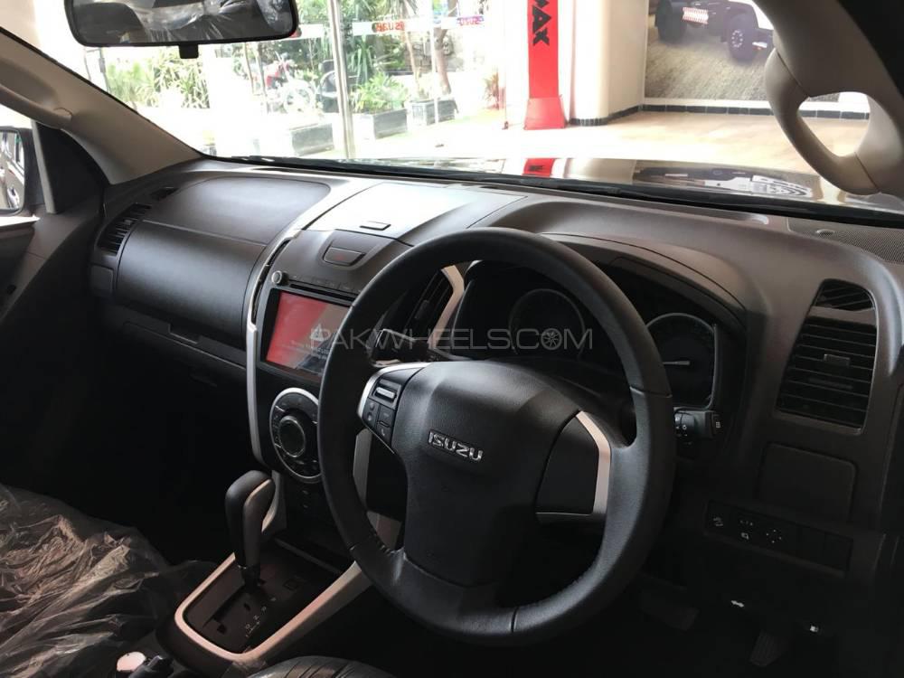 Isuzu D-Max 2019 for Sale in Islamabad Image-1
