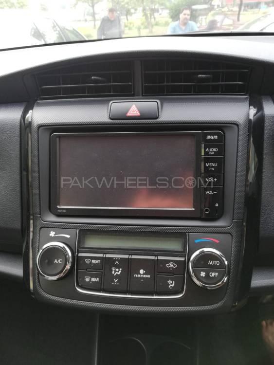 Toyota Corolla Axio 2015 for Sale in Lahore Toyota Corolla Axio 2015 for Sale in Lahore Image-7