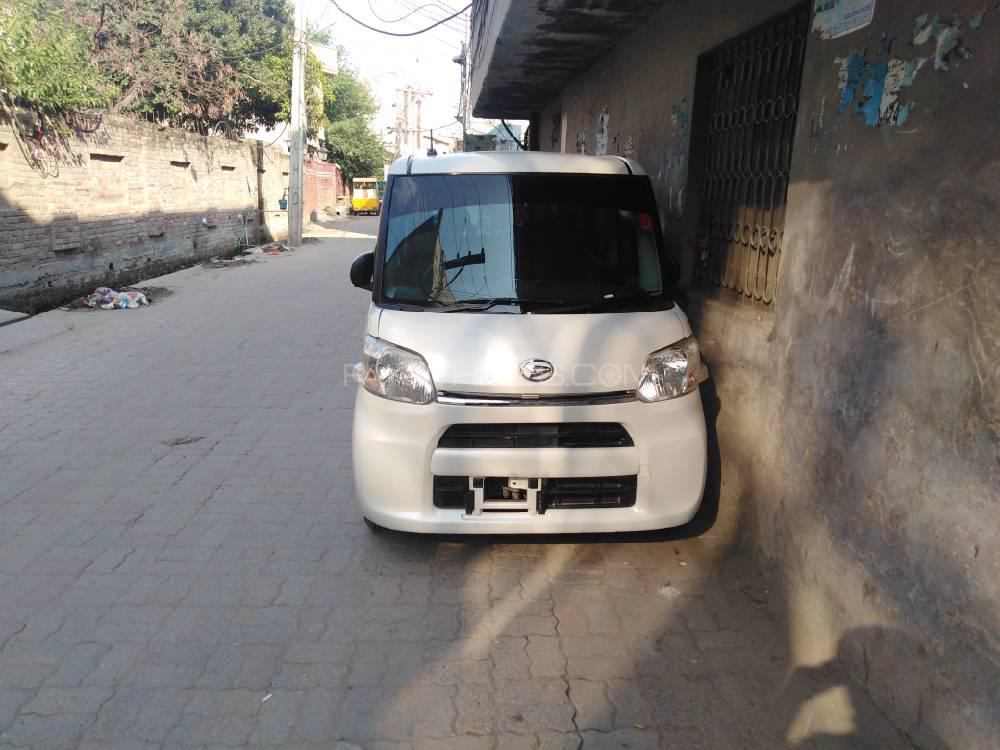 Daihatsu Tanto 2015 for Sale in Sialkot Image-1