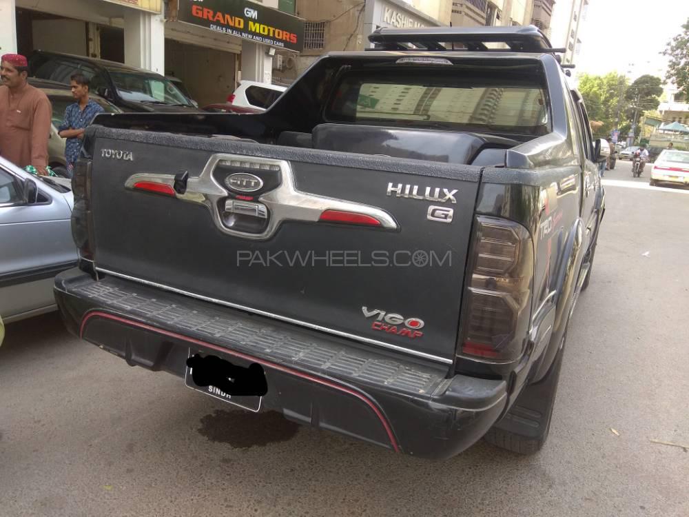 Toyota Hilux 2014 for Sale in Karachi Toyota Hilux 2014 for Sale in Karachi Image-11