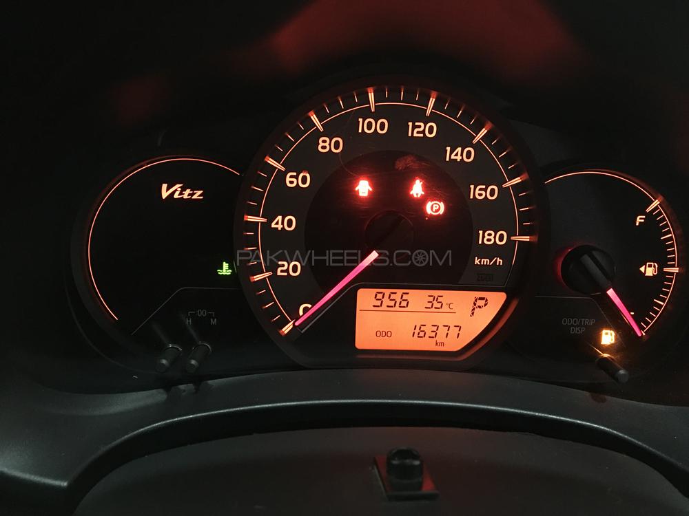 Toyota Vitz 2015 for Sale in Multan Toyota Vitz 2015 for Sale in Multan Image-7