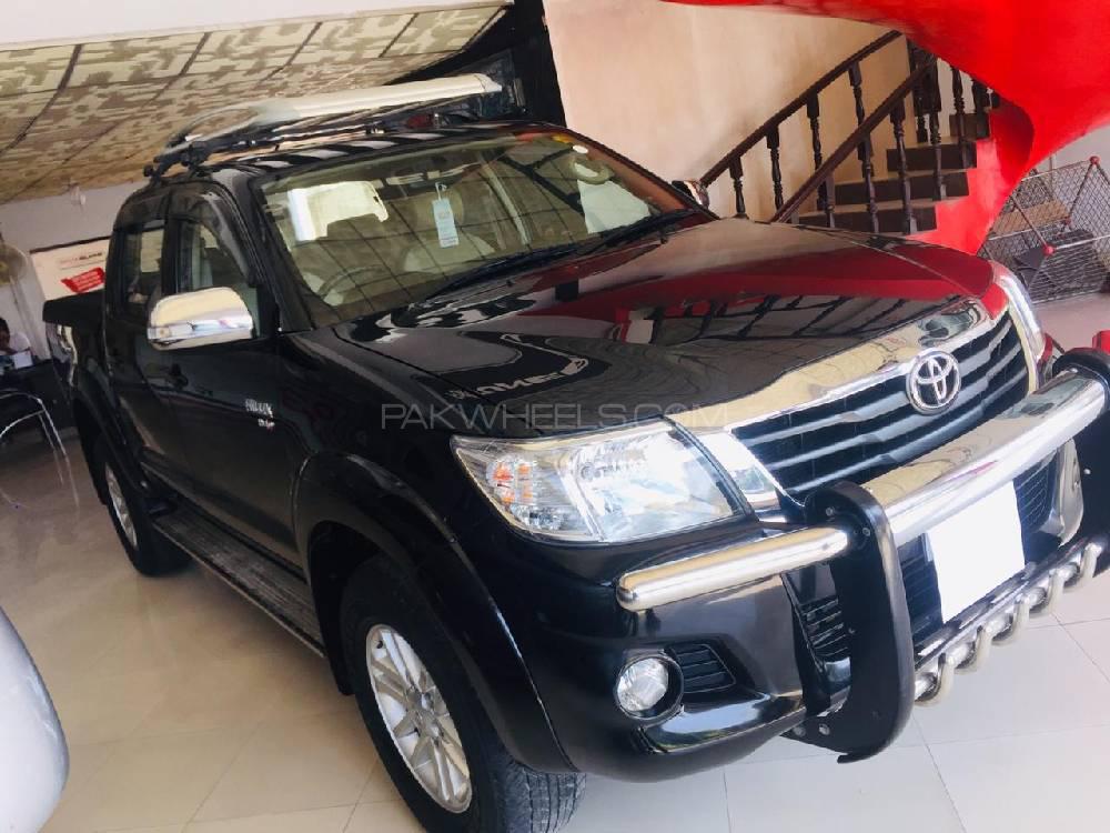 ٹویوٹا ہائیلکس 2015 for Sale in اسلام آباد ٹویوٹا ہائیلکس 2015 for Sale in اسلام آباد Image-6