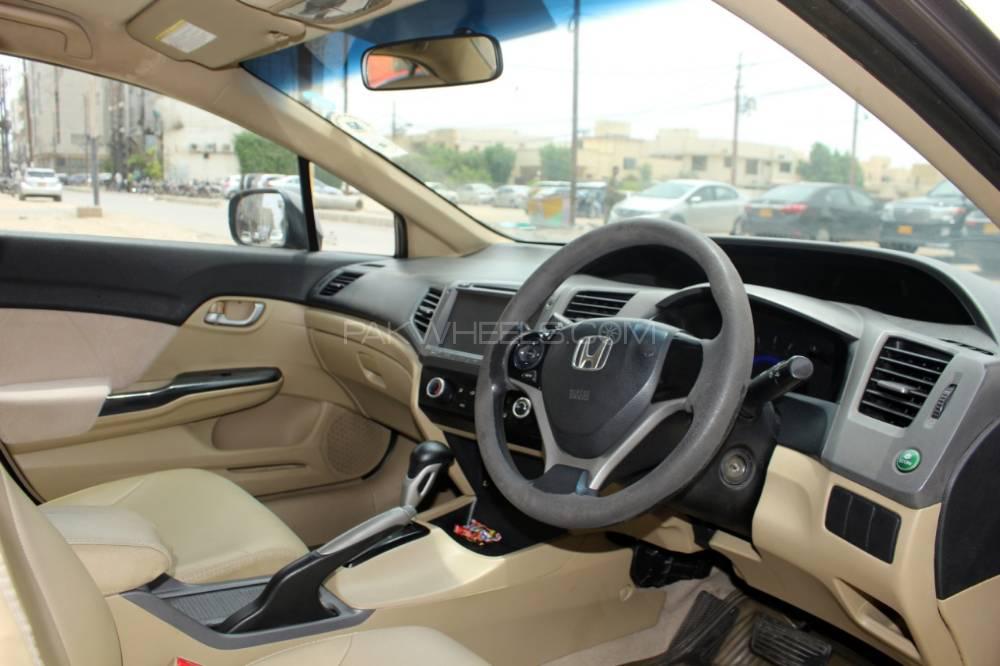Honda Civic 2013 for Sale in Karachi Honda Civic 2013 for Sale in Karachi Image-10