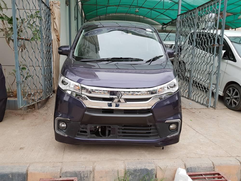 Mitsubishi EK Custom 2017 for Sale in Karachi Mitsubishi EK Custom 2017 for Sale in Karachi Image-2