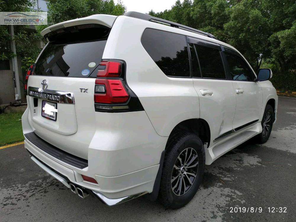 Toyota Prado 2011 for Sale in Lahore Toyota Prado 2011 for Sale in Lahore Image-4