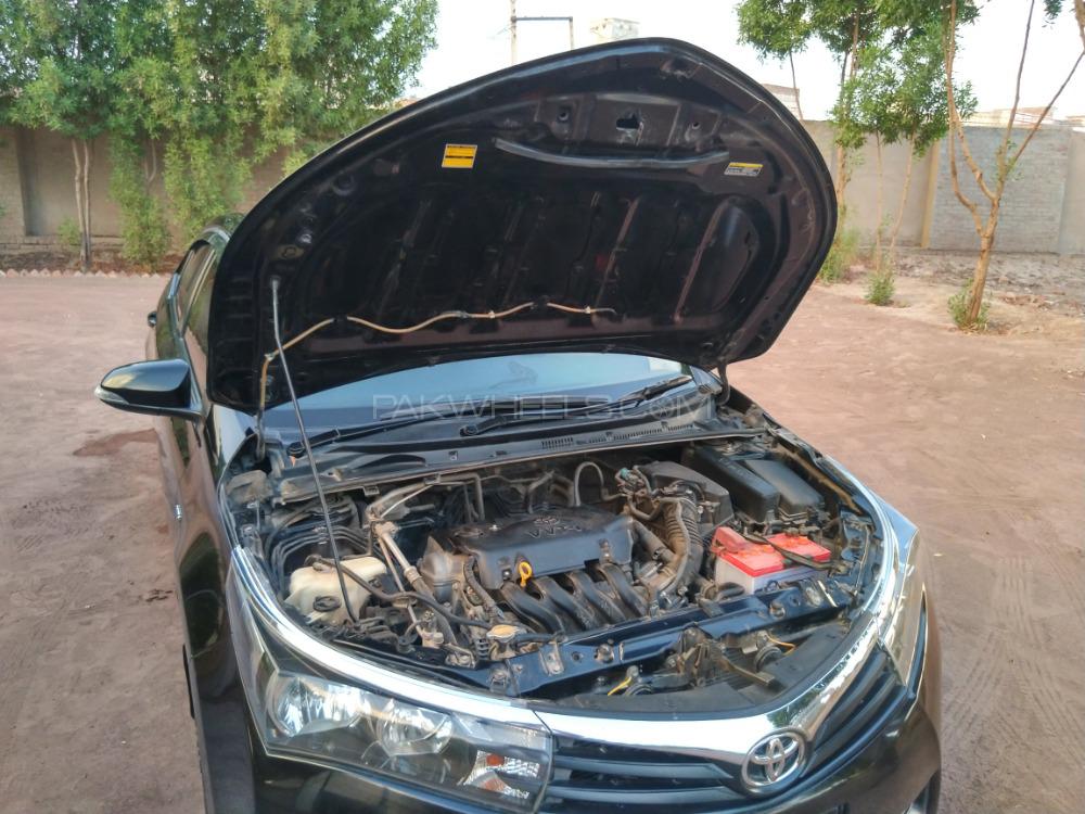 Toyota Corolla 2014 for Sale in Peshawar Toyota Corolla 2014 for Sale in Peshawar Image-2