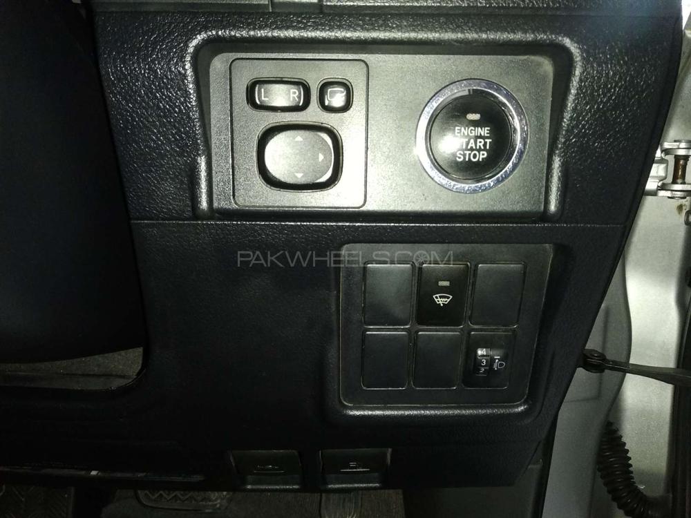 Toyota Prado 2010 for Sale in Lahore Toyota Prado 2010 for Sale in Lahore Image-8
