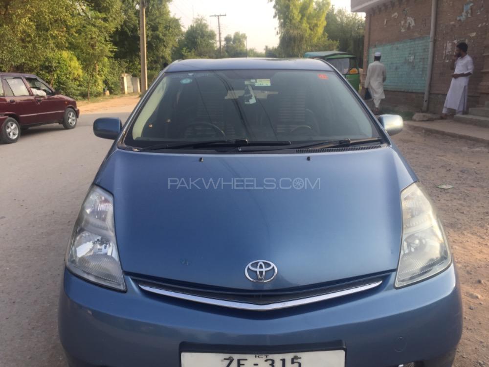 Toyota Prius 2008 for Sale in Peshawar Toyota Prius 2008 for Sale in Peshawar Image-2