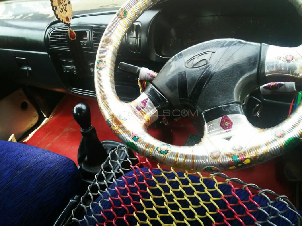 Hyundai Shehzore 2000 for Sale in Faisalabad Hyundai Shehzore 2000 for Sale in Faisalabad Image-2