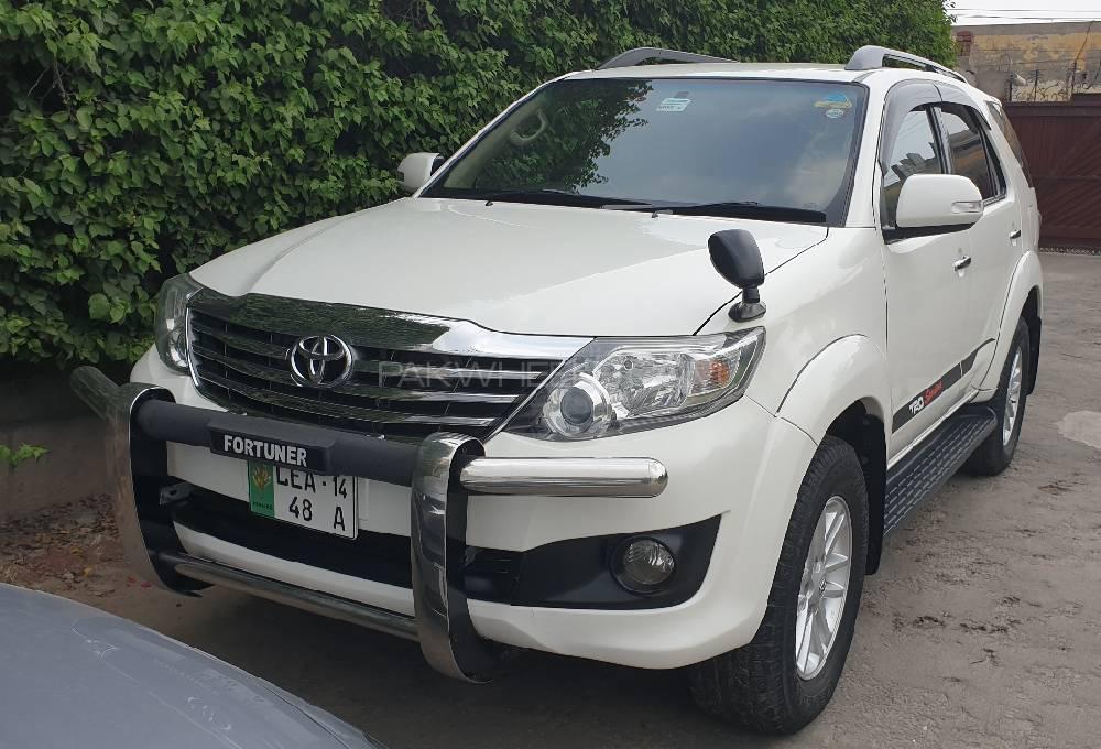 Toyota Fortuner 2014 for Sale in Faisalabad Image-1