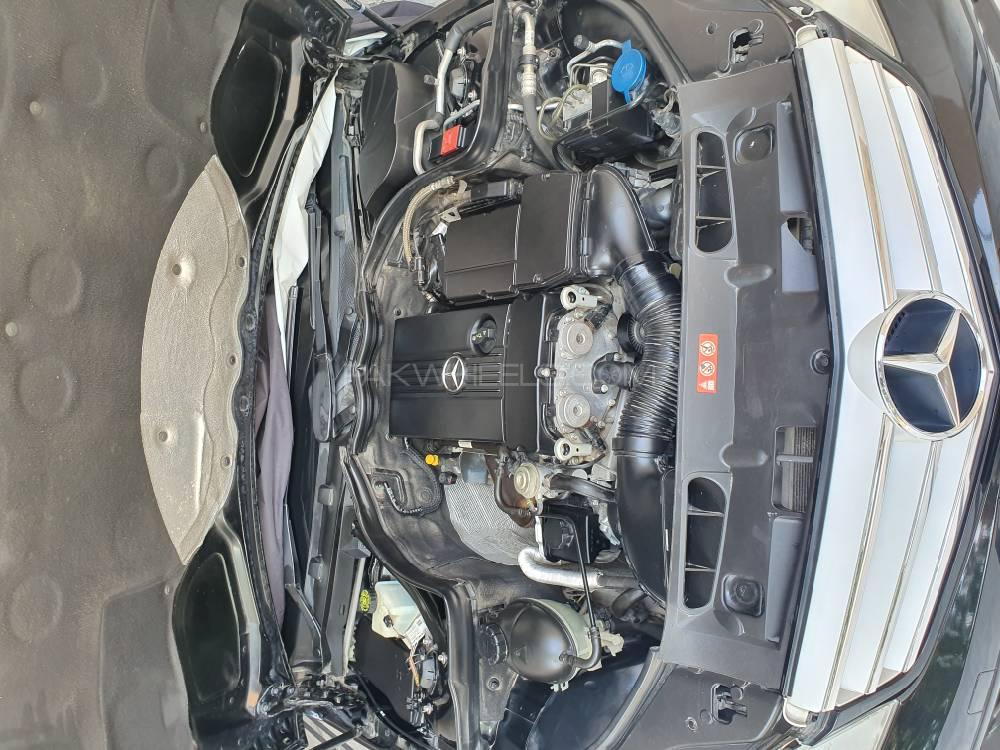 Mercedes Benz C Class 2009 for Sale in Lahore Mercedes Benz C Class 2009 for Sale in Lahore Image-5