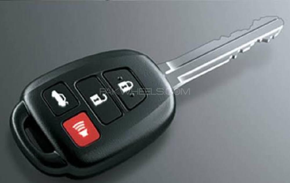 Toyota Corolla 2018 for Sale in Peshawar Toyota Corolla 2018 for Sale in Peshawar Image-13