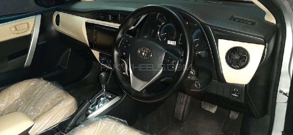 Toyota Corolla 2018 for Sale in Peshawar Toyota Corolla 2018 for Sale in Peshawar Image-9