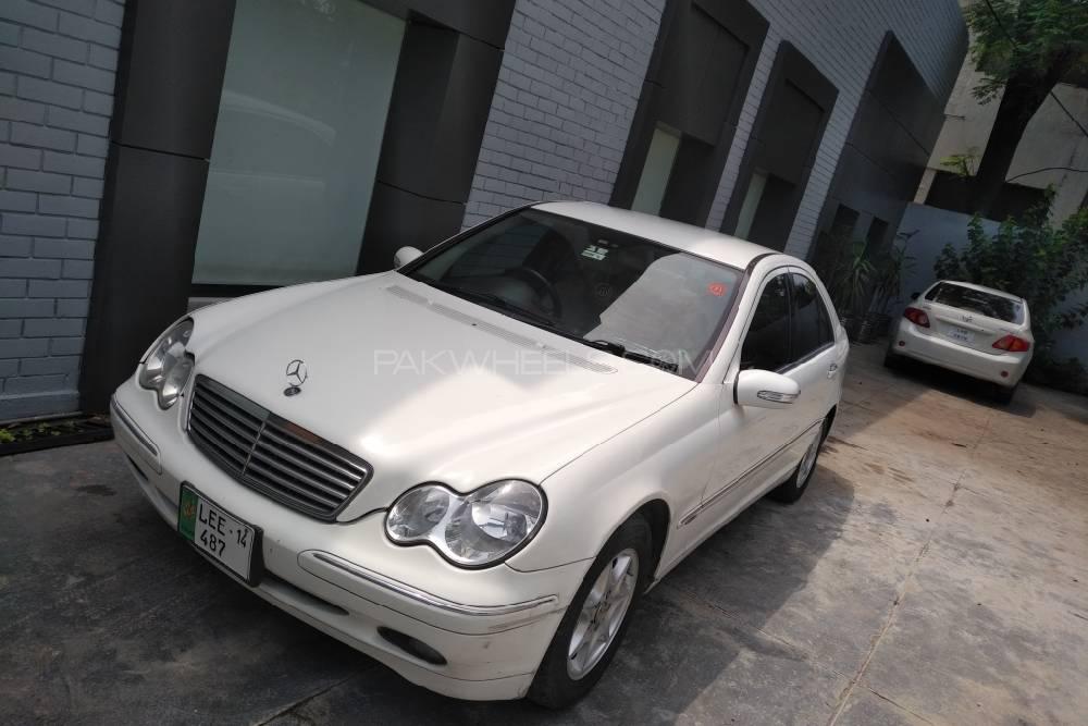 مرسڈیز بینز سی کلاس 2003 for Sale in پشاور مرسڈیز بینز سی کلاس 2003 for Sale in پشاور Image-2