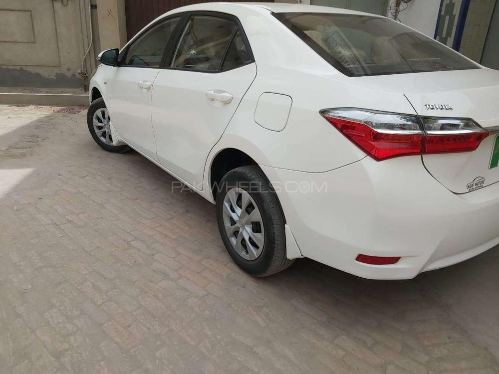 Toyota Corolla 2018 for Sale in Bahawalpur Toyota Corolla 2018 for Sale in Bahawalpur Image-3
