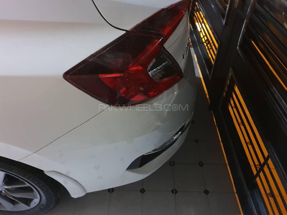 Honda Civic 2019 for Sale in Gujrat Honda Civic 2019 for Sale in Gujrat Image-5