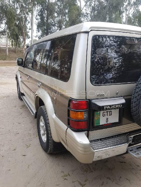 مٹسوبیشی پجیرو 1992 for Sale in لاہور مٹسوبیشی پجیرو 1992 for Sale in لاہور Image-16