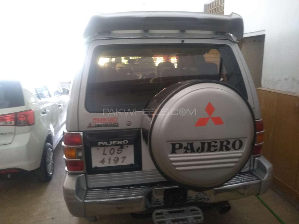 Mitsubishi Pajero 1993 for Sale in Multan Mitsubishi Pajero 1993 for Sale in Multan Image-4