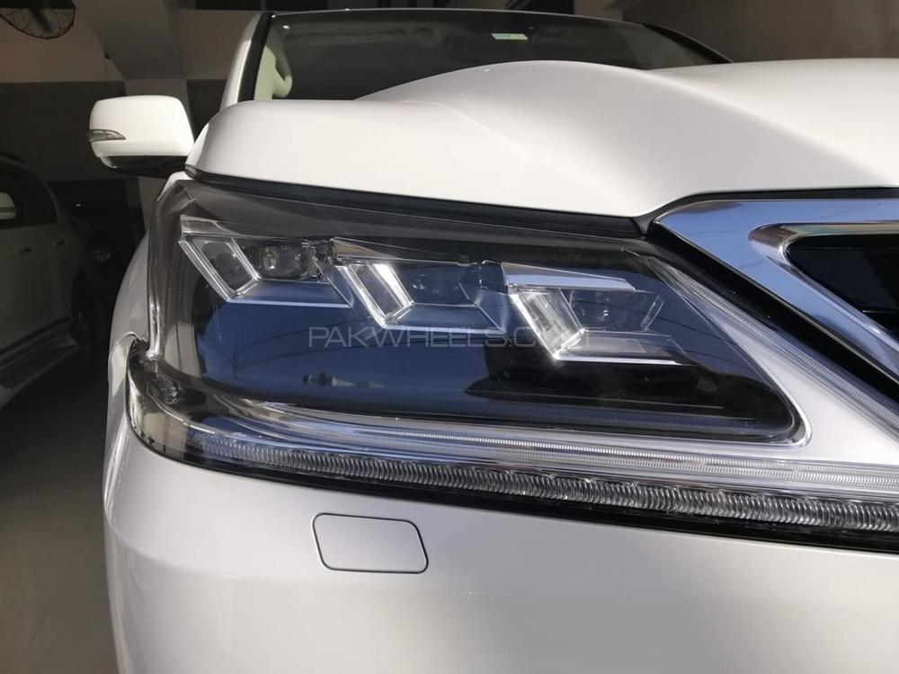 لیکزس ایل ایکس سیریز 2016 for Sale in کراچی لیکزس ایل ایکس سیریز 2016 for Sale in کراچی Image-9
