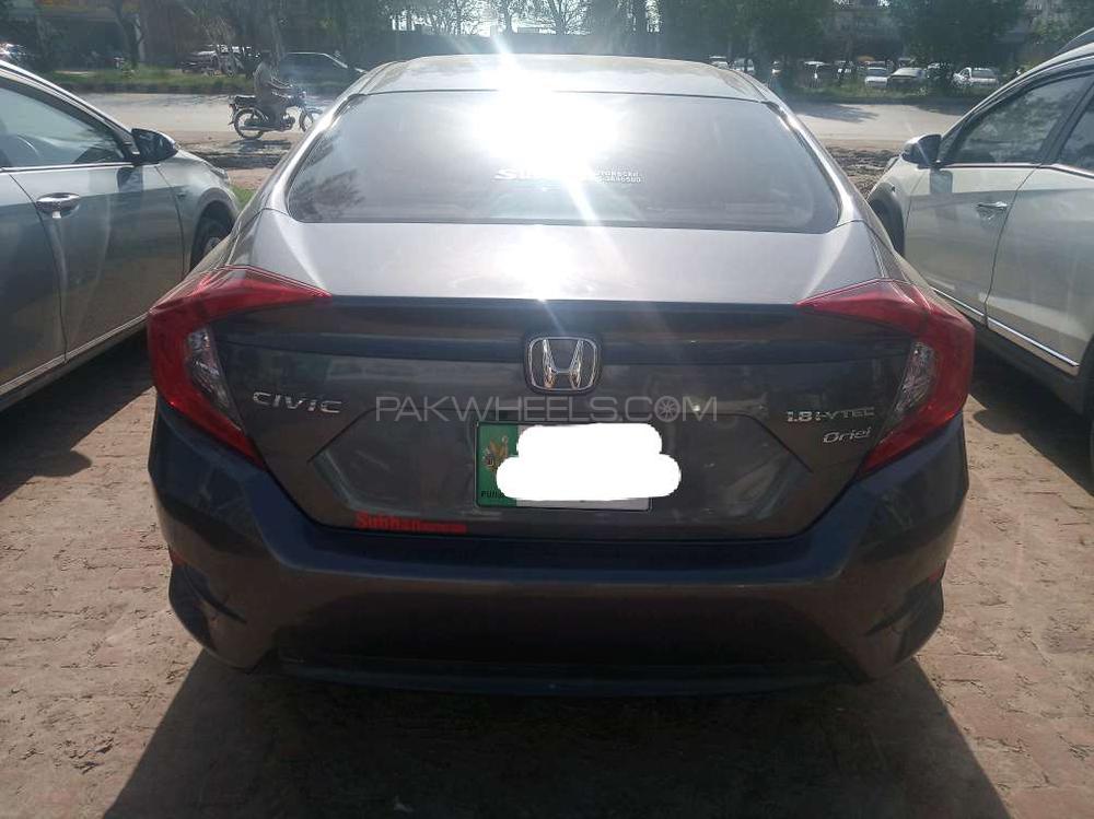Honda Civic 2018 for Sale in Gujranwala Honda Civic 2018 for Sale in Gujranwala Image-4