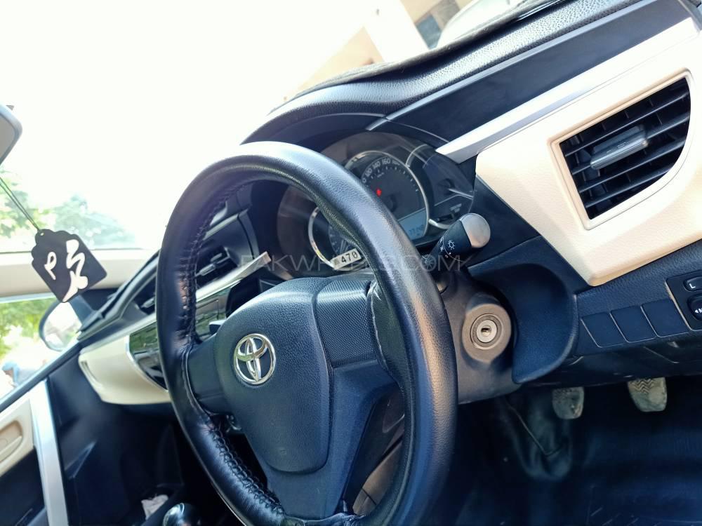 Toyota Corolla 2015 for Sale in Sargodha Toyota Corolla 2015 for Sale in Sargodha Image-6