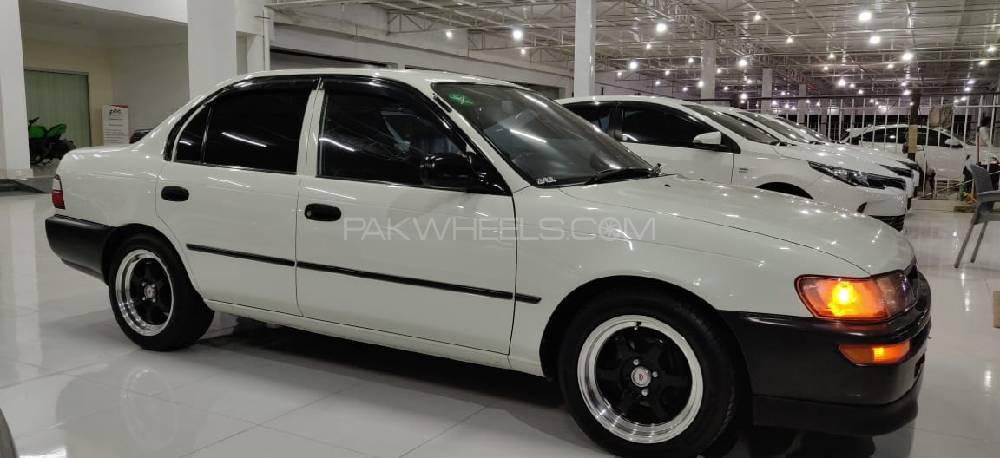 Toyota Corolla 1998 for Sale in Peshawar Toyota Corolla 1998 for Sale in Peshawar Image-2