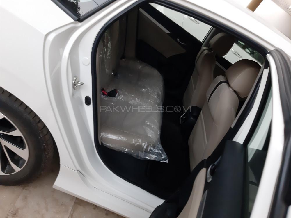 Honda Civic 2019 for Sale in Bahawalpur Honda Civic 2019 for Sale in Bahawalpur Image-2