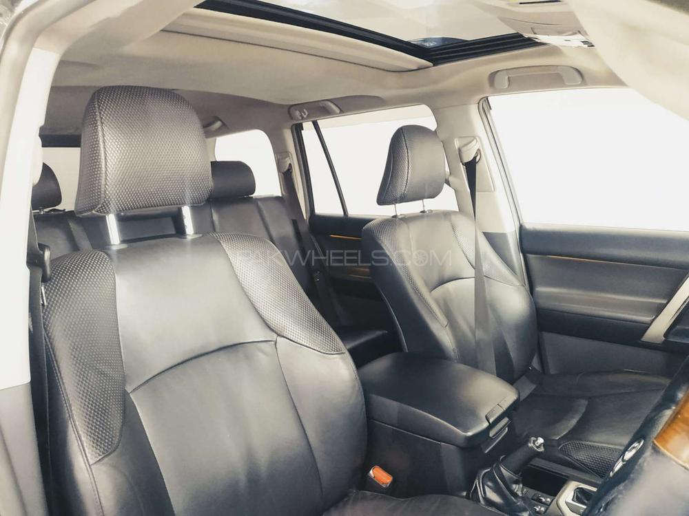 Toyota Prado 2011 for Sale in Rawalpindi Toyota Prado 2011 for Sale in Rawalpindi Image-11