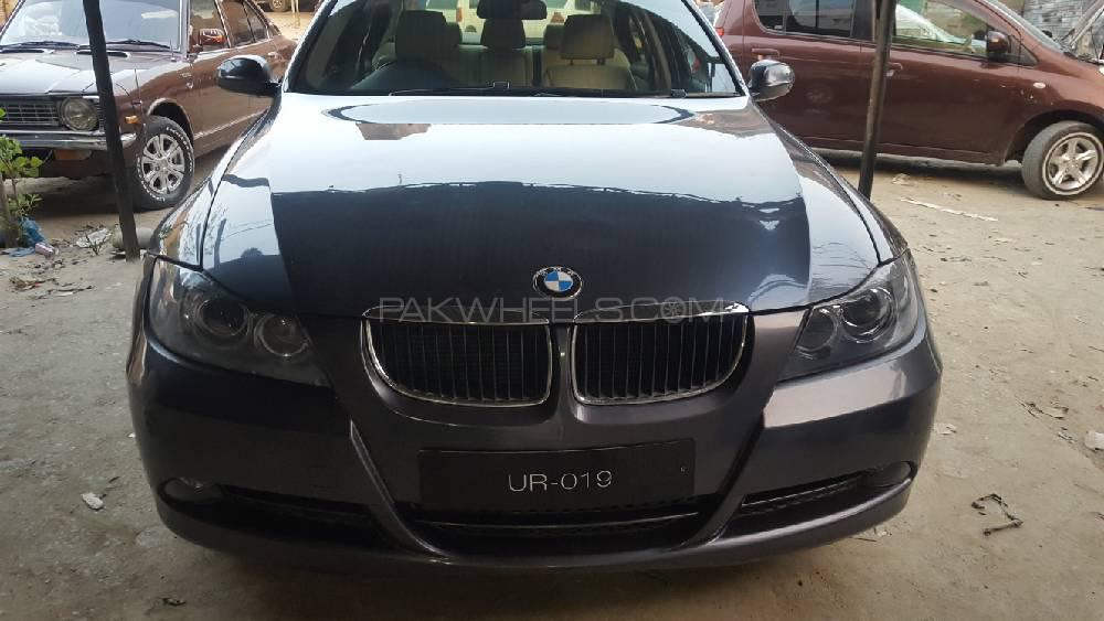 BMW 3 Series 2005 for Sale in Swat Image-1