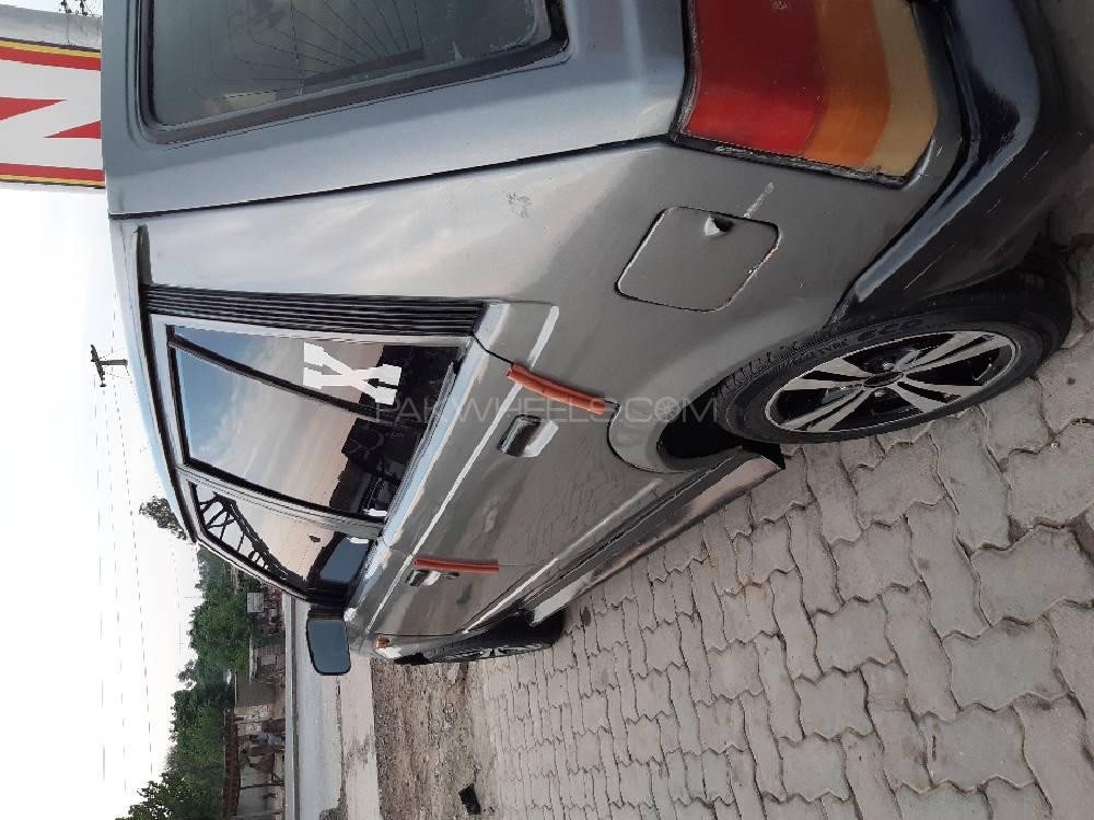 Daihatsu Charade 1986 for Sale in Peshawar Daihatsu Charade 1986 for Sale in Peshawar Image-2
