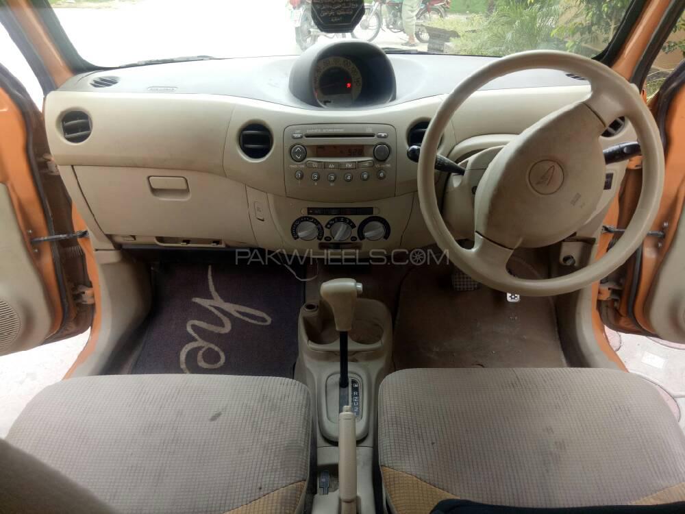 Daihatsu Esse 2006 for Sale in Lahore Daihatsu Esse 2006 for Sale in Lahore Image-10