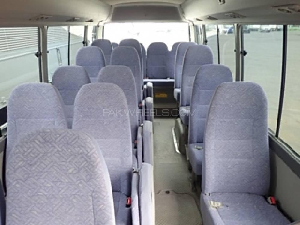 Toyota Coaster 2014 for Sale in Karachi Toyota Coaster 2014 for Sale in Karachi Image-5