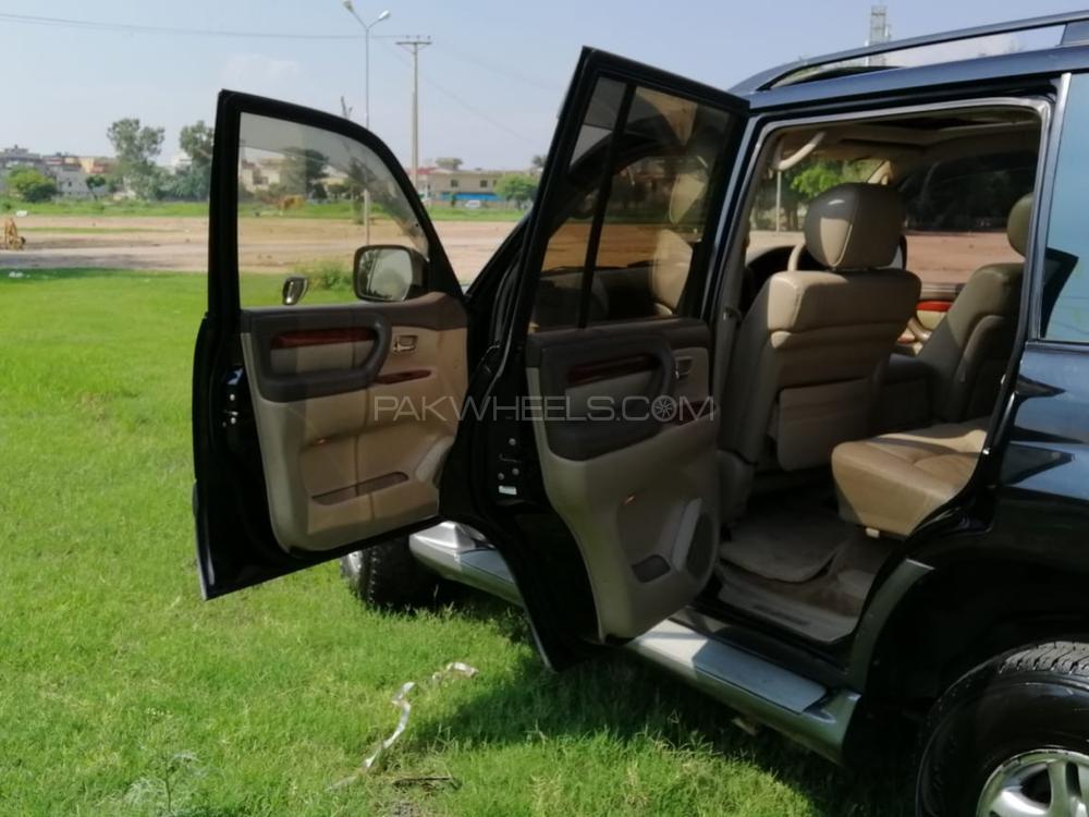 Lexus LX Series 2002 for Sale in Sialkot Lexus LX Series 2002 for Sale in Sialkot Image-12
