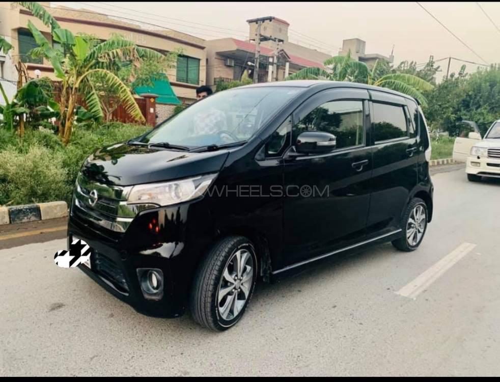 Nissan Dayz Highway Star 2017 for Sale in Lahore Image-1
