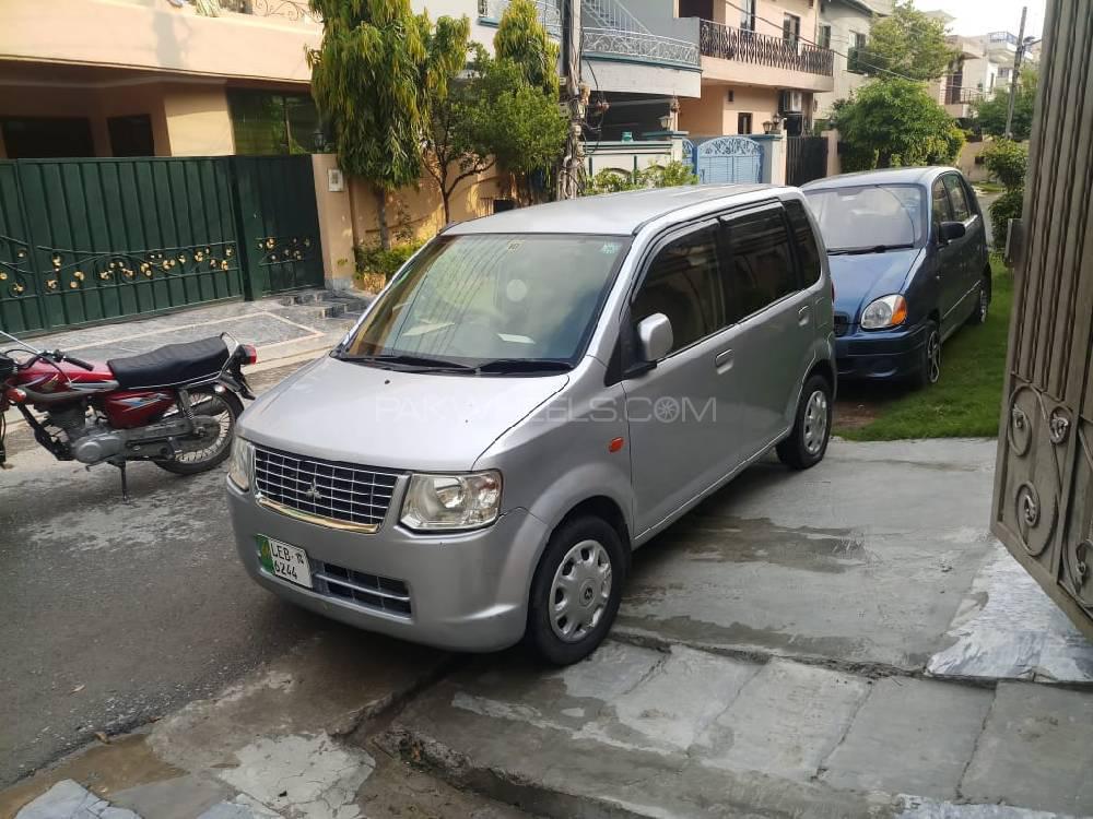 Mitsubishi Ek Wagon 2010 for Sale in Lahore Mitsubishi Ek Wagon 2010 for Sale in Lahore Image-4