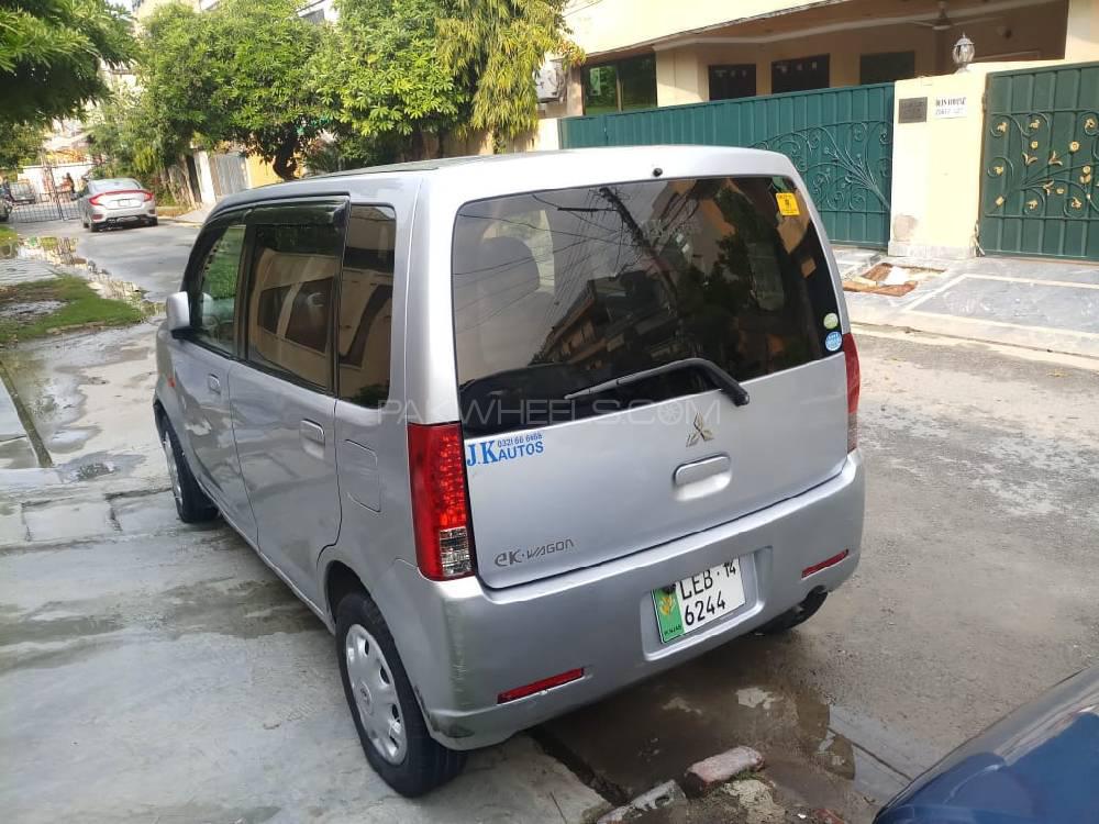 Mitsubishi Ek Wagon 2010 for Sale in Lahore Mitsubishi Ek Wagon 2010 for Sale in Lahore Image-3