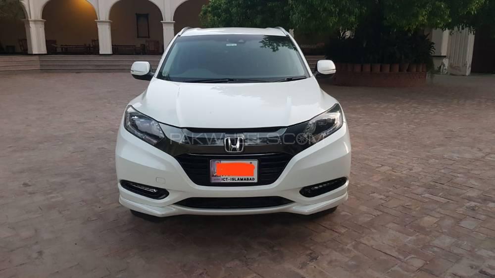 Honda Vezel 2017 for Sale in Islamabad Honda Vezel 2017 for Sale in Islamabad Image-4
