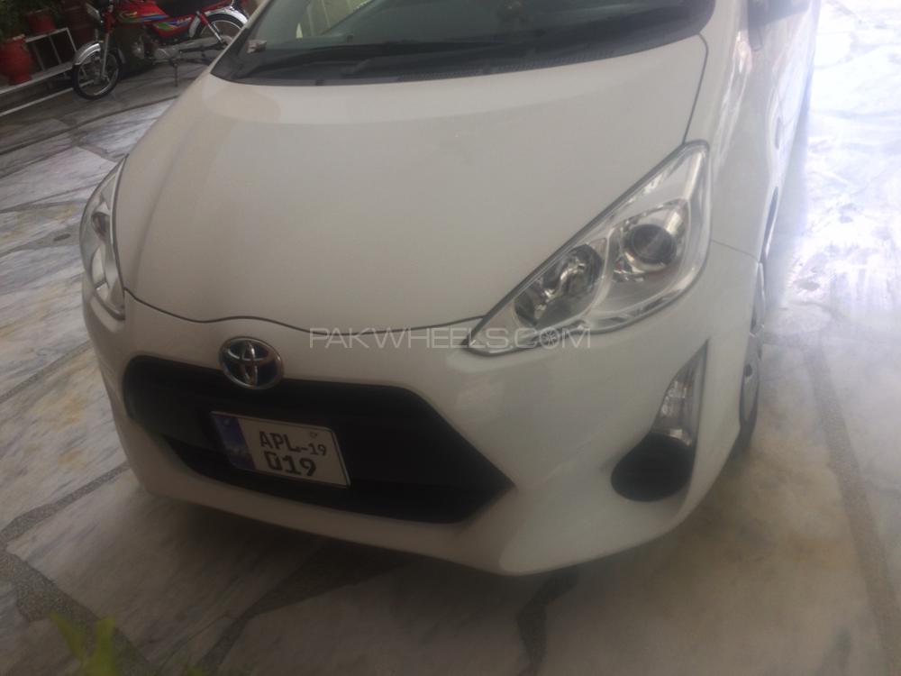 Toyota Aqua 2015 for Sale in Abbottabad Toyota Aqua 2015 for Sale in Abbottabad Image-2