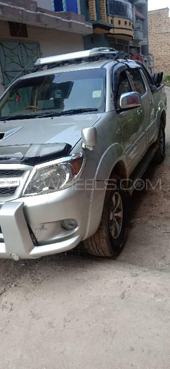 ٹویوٹا ہائیلکس 2005 for Sale in پشاور ٹویوٹا ہائیلکس 2005 for Sale in پشاور Image-12