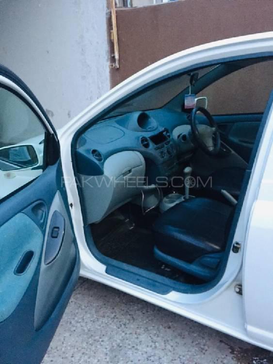 Toyota Vitz 1999 for Sale in D.G.Khan Toyota Vitz 1999 for Sale in D.G.Khan Image-7