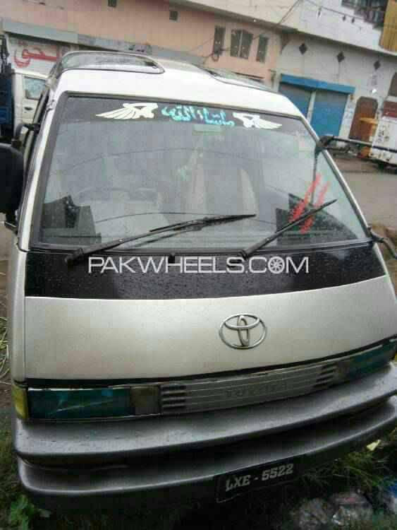 Toyota Town Ace 1986 for Sale in Daska Image-1