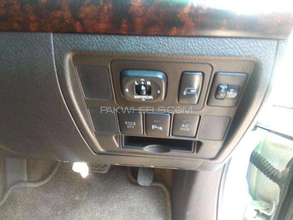 Toyota Land Cruiser 2010 for Sale in Sialkot Toyota Land Cruiser 2010 for Sale in Sialkot Image-4