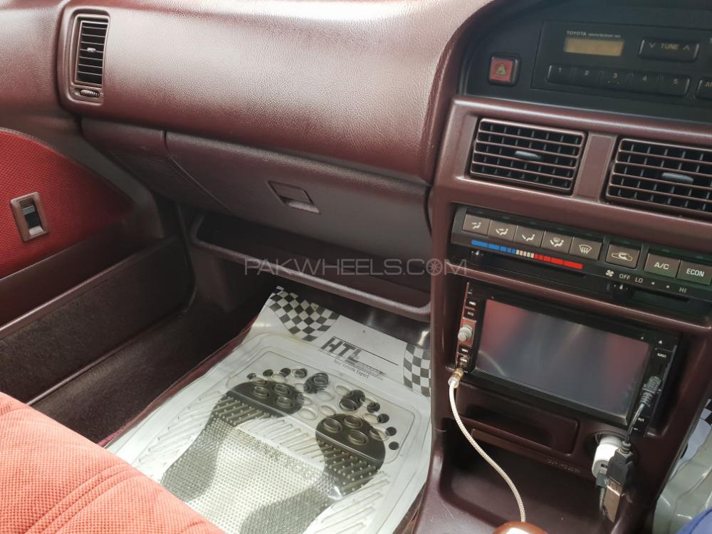 Toyota Corolla 1988 for Sale in Lahore Toyota Corolla 1988 for Sale in Lahore Image-6