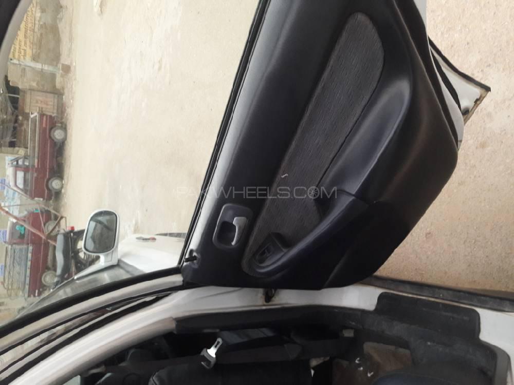 Honda Civic 1999 for Sale in Karachi Honda Civic 1999 for Sale in Karachi Image-4