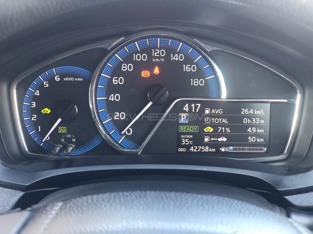 Toyota Corolla Fielder 2015 for Sale in Haripur Toyota Corolla Fielder 2015 for Sale in Haripur Image-9
