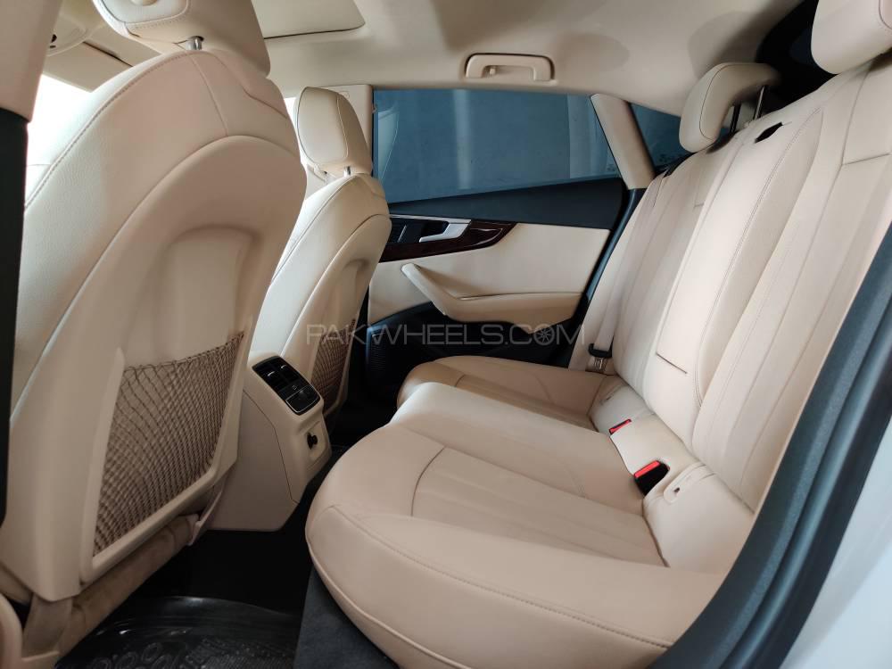 Audi A5 2017 for Sale in Lahore Audi A5 2017 for Sale in Lahore Image-11