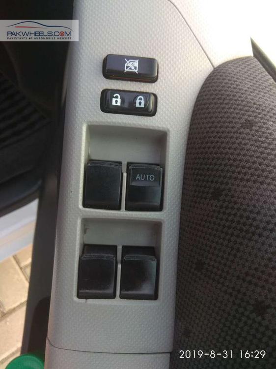Toyota Vitz 2009 for Sale in Lahore Toyota Vitz 2009 for Sale in Lahore Image-13