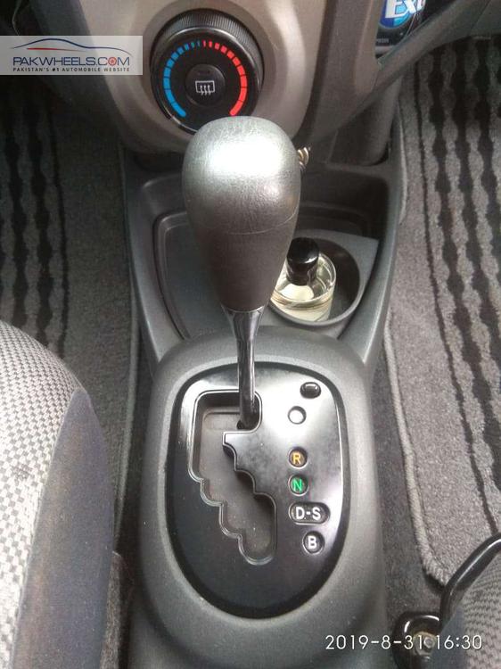 Toyota Vitz 2009 for Sale in Lahore Toyota Vitz 2009 for Sale in Lahore Image-15
